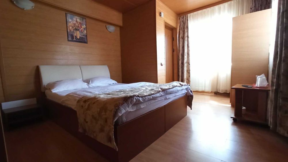 De vânzare Vila spațioasă, ideală pentru locuit sau investiție