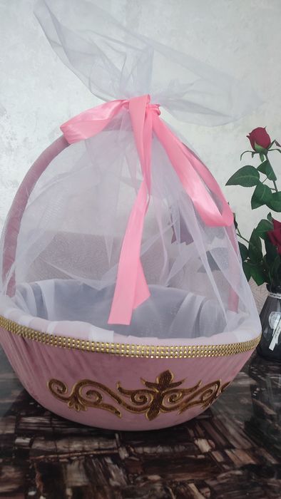 Продажа корзины для подарков,угощений