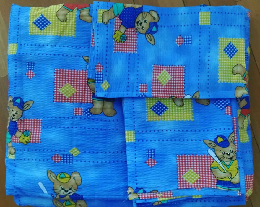 НАМАЛЕН детски спален комплект с олекотена завивка, 150 х 210, крепон!