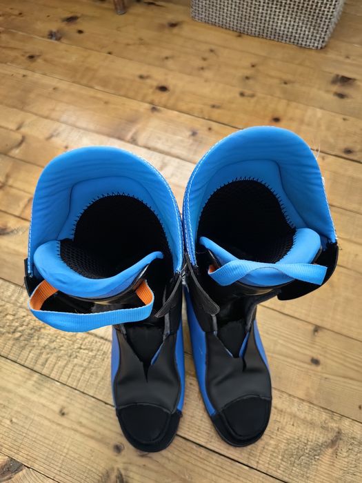 Състезателни ски обувки "Lange 130"