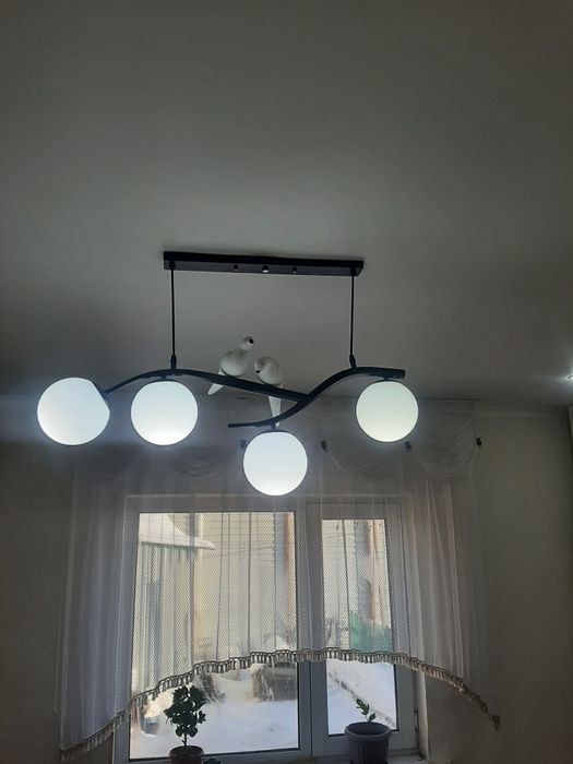 Продам    люстра