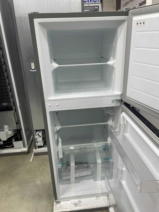 Продам холодильник BLESK