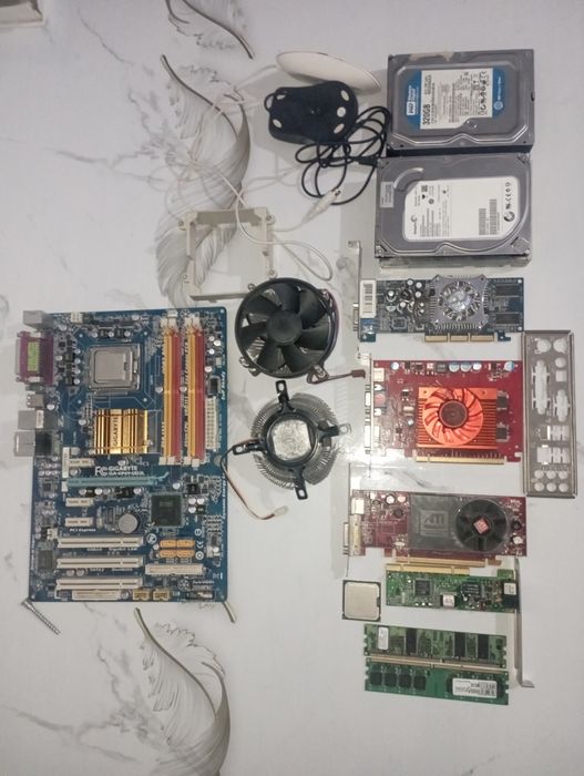 Продам комплектующие от компьютера