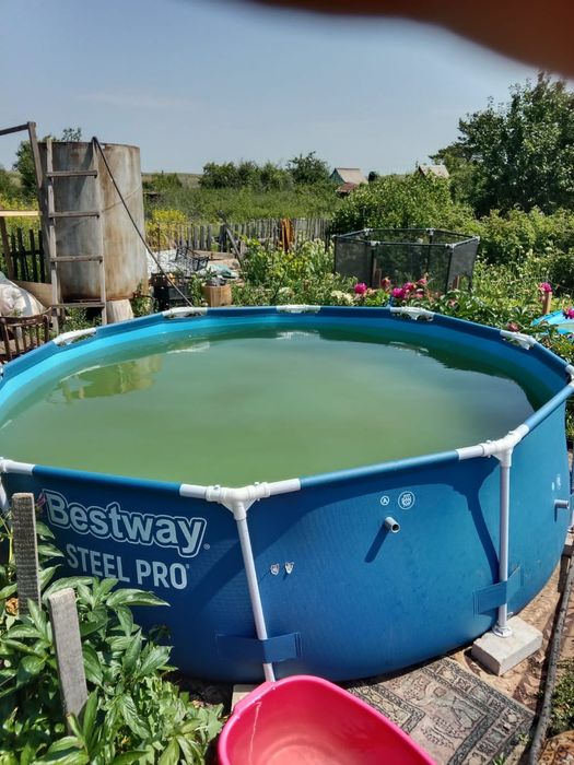 Продам бассейн большой