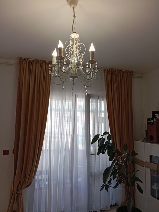 Candelabru unu cu 3 brațe și unu cu 5