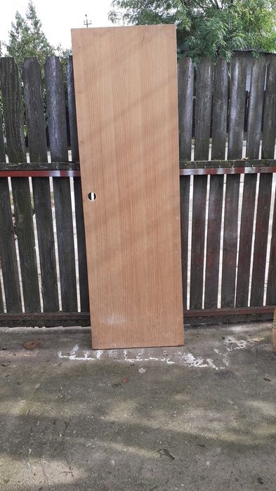 Usi  noi de interior usi 80 ron buc