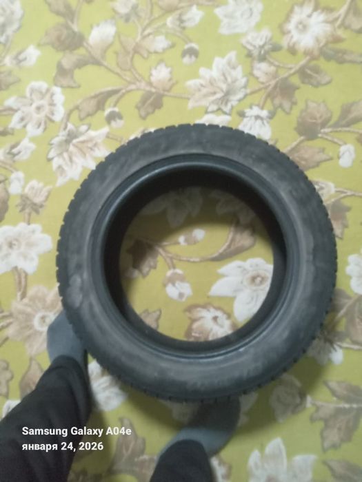 Продам зимние Шины комплект