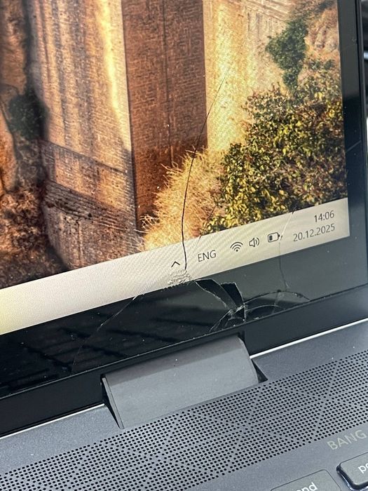 HP ENVY x360 15.6″ (Ryzen 5 4500U)