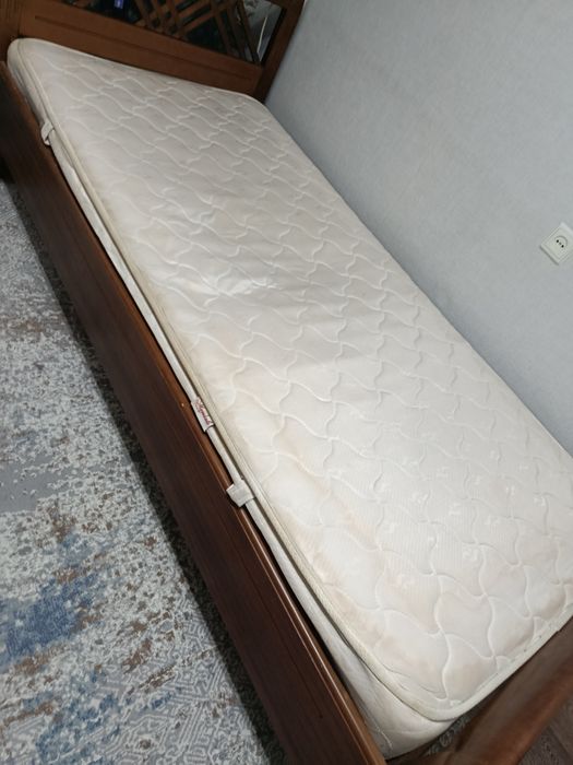 Кровать из чинара