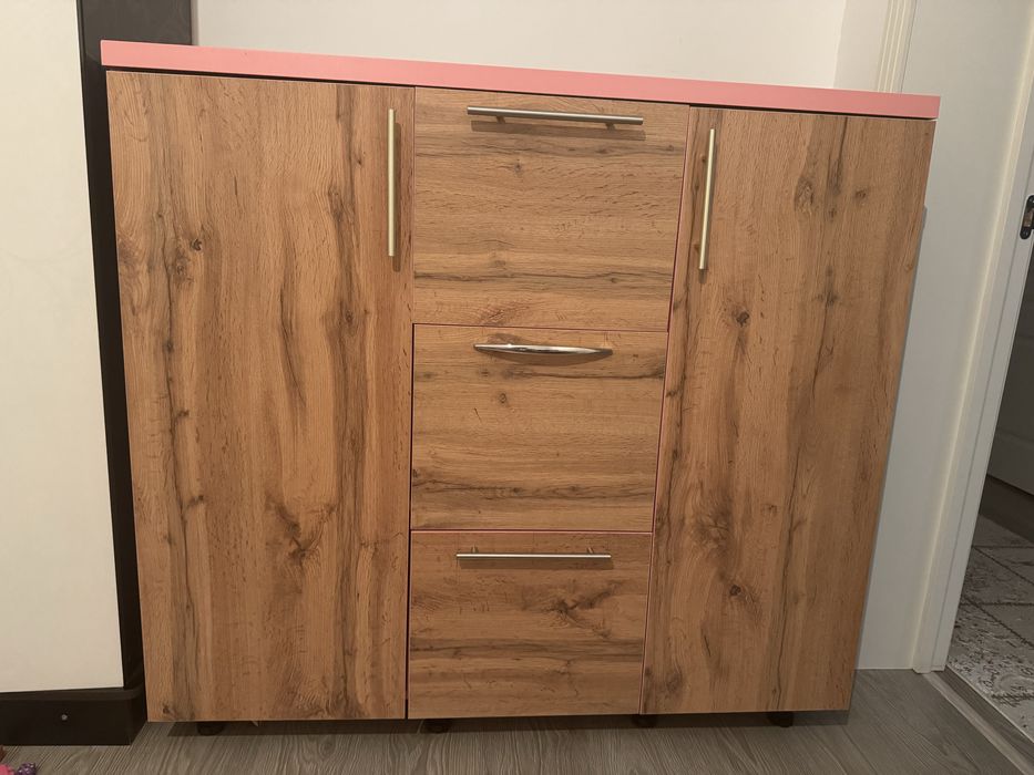 Продам комод под одежду