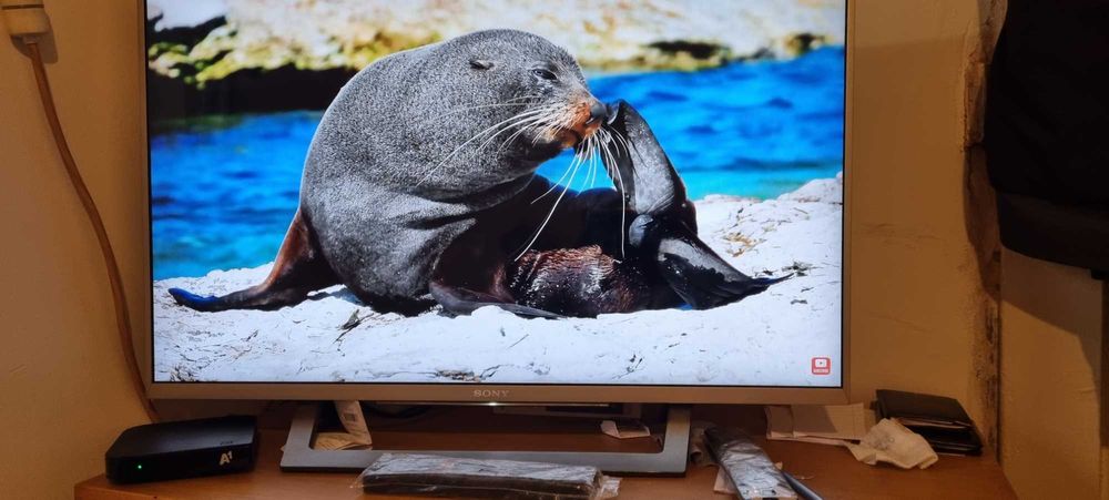 Телевизор Sony Bravia 32" (81cm) Smart Led Edge Full HD 1920 x 1080 pixels IPS,WIFI.Модел 32WD757