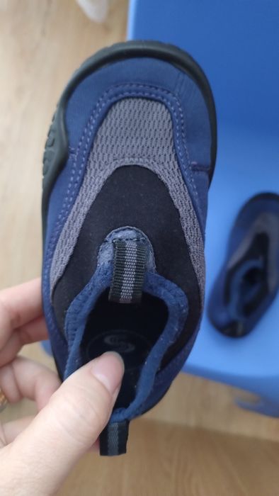 Incaltaminte apa copil marimea 6 UK