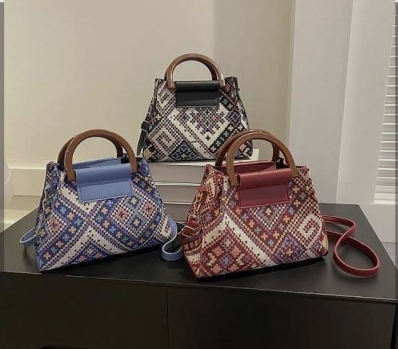 голубая мини сумка