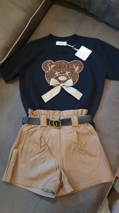 Нови Пуловер мече и кожени къси панталони