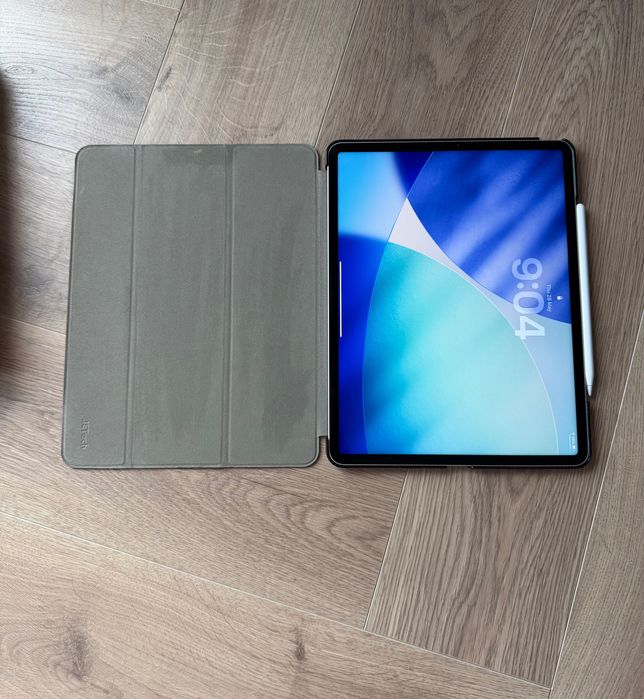 APPLE IPAD PRO 256GB 12.9INCH WI-FI 6th GENERATION + APPLE PEN PRO + CASE