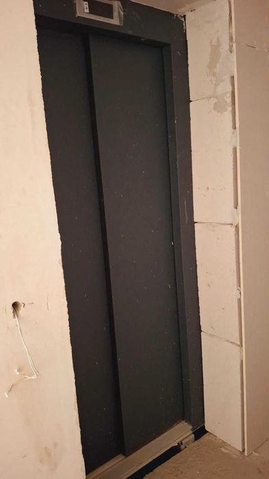 Продава се Тристаен апартамент в Благоевград, Запад - 85 кв.м за 1453 €/кв.м - Снимка #8