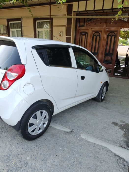 Спарк сотилади! 2-позиция ранги ок пробег 376000!