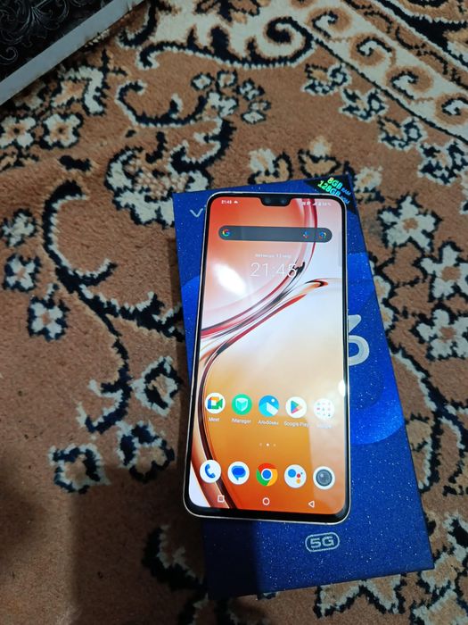 Продам Телефон Виво у 23 за  70000