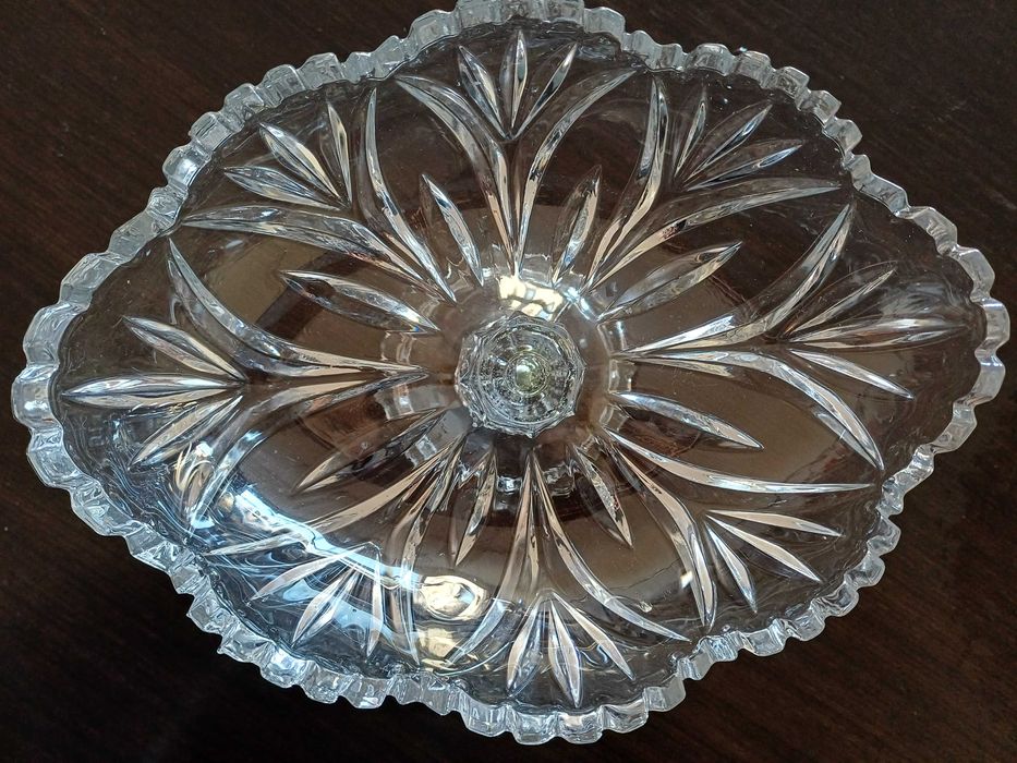 Фруктиери, поднос за сладки, плодове и др.