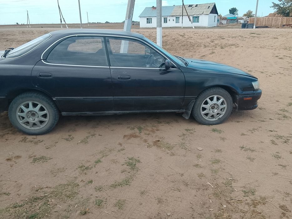 Toyota camry vista