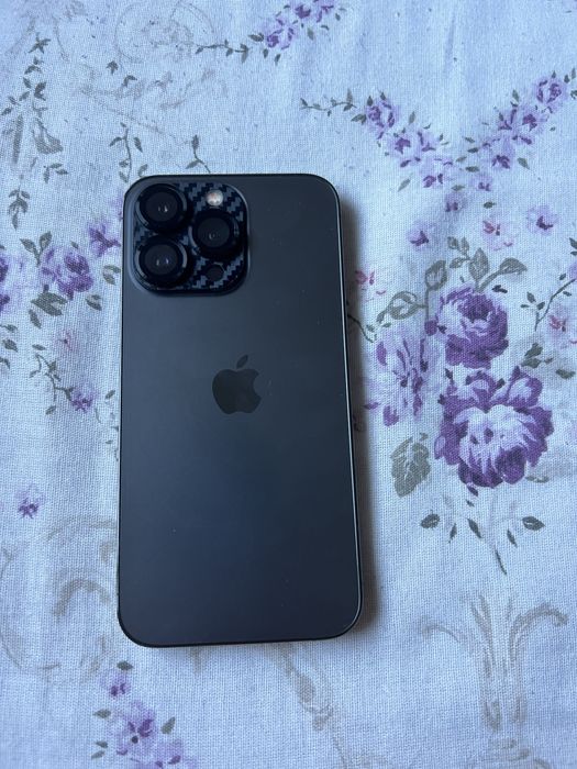 Iphone 13 pro silver 128 gb в отлично състояние