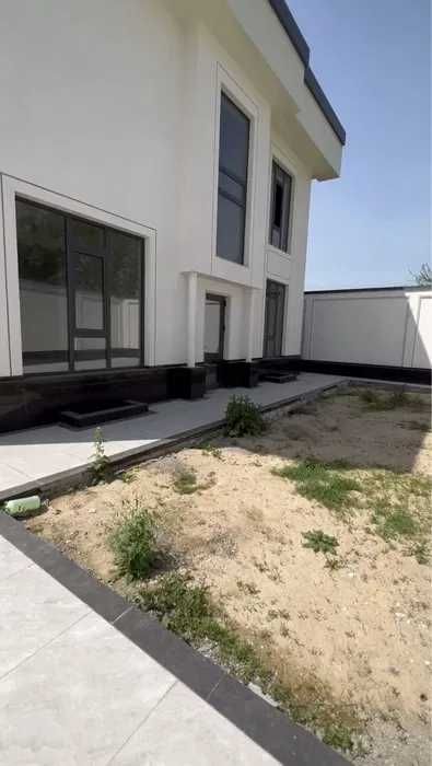 Продаётся Евродом на Лимонарии