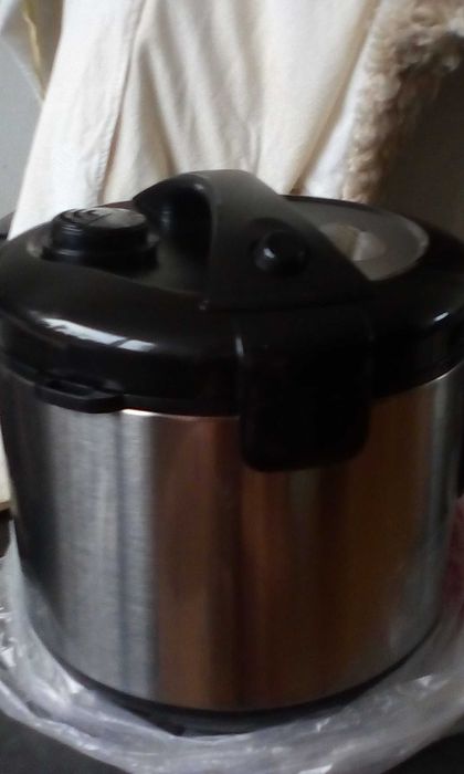 Мултикукър "Volts",моделV51985C5