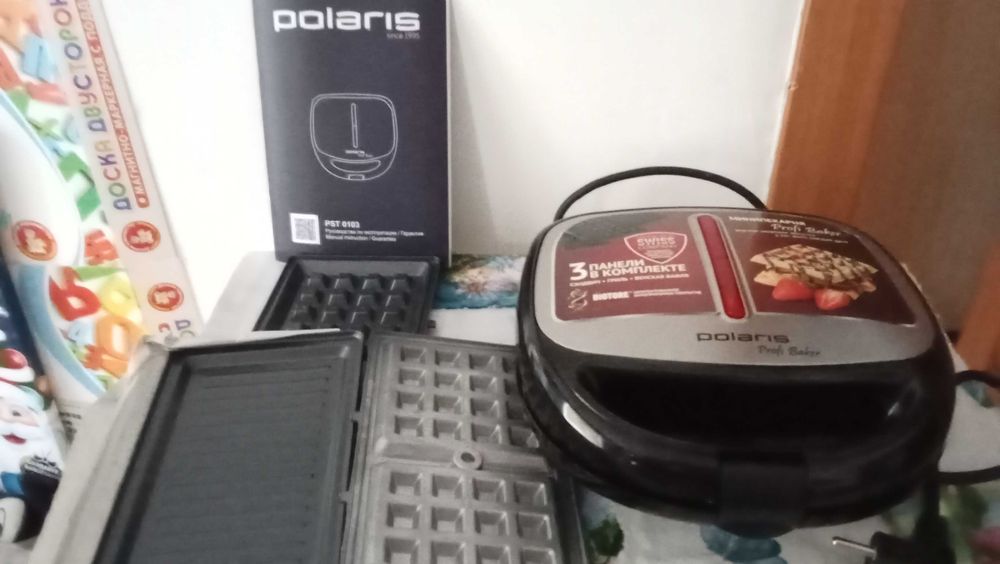 Вафельница бу в  хорошем рабочем состоянии