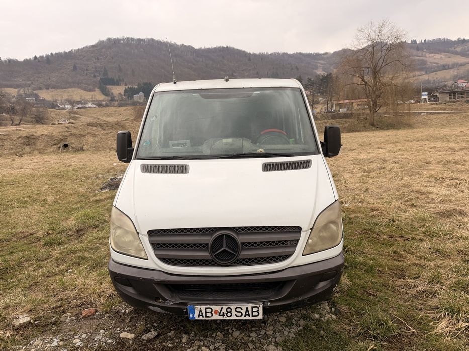 Sprinter cu lada si 7 locuri