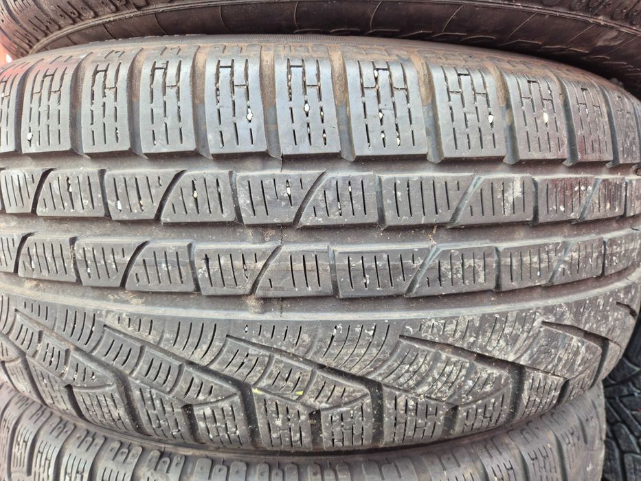 4 Anvelope M+S IARNA - 225/50/17 - PIRELLI - PROFIL CA NOU - DOT 2018 RFT RUN-FLAT * OEM BMW