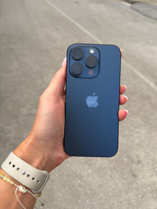 IPhone 15 pro 128 GB
