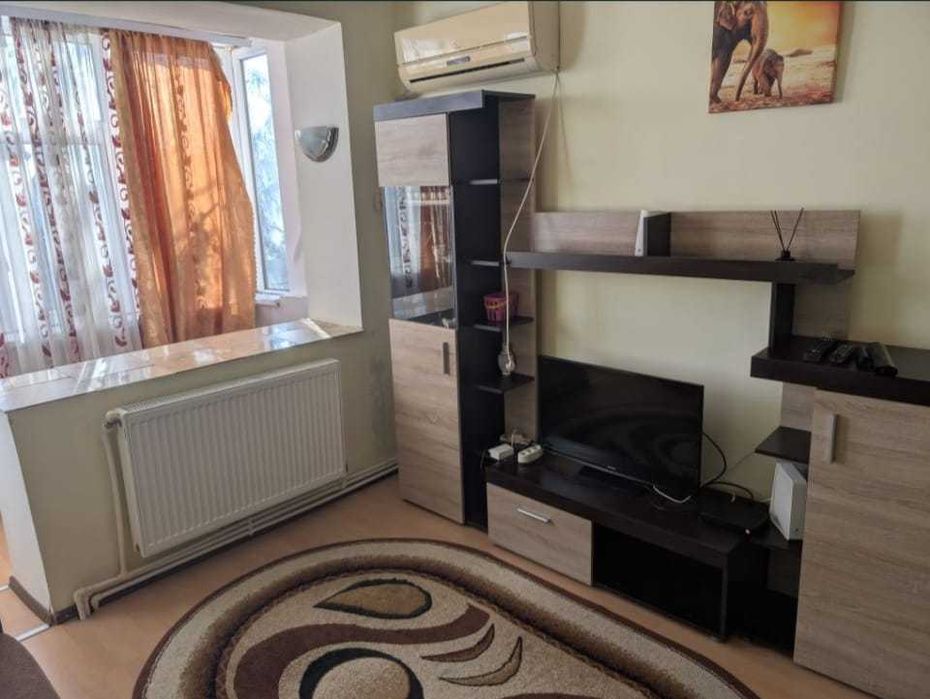 Inchiriez apartament, in Calarasi,