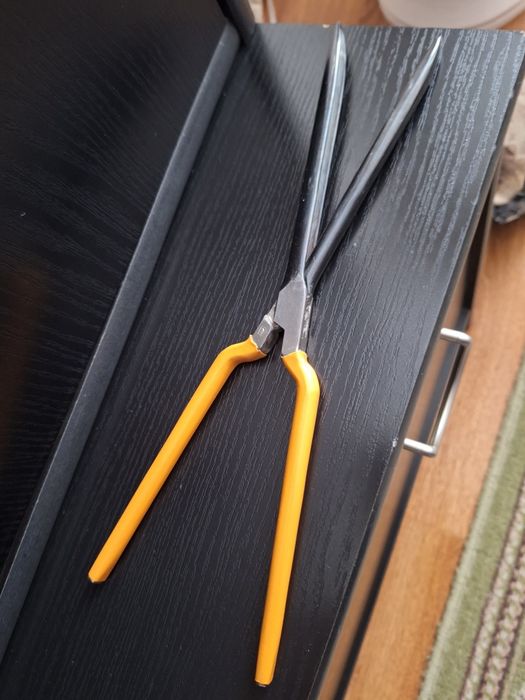 Щипцы для завивки волос