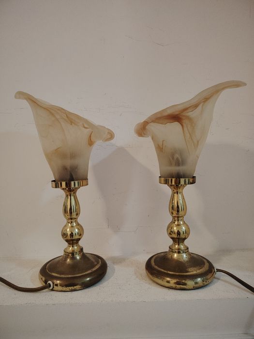 Pereche deosebita lămpi de masa Art Deco din alama masiva și abajur di