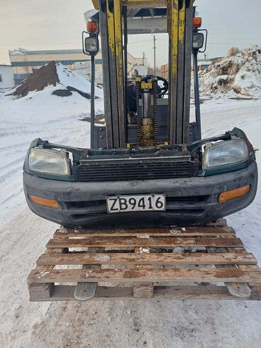 TitanAuto Toyota RAV-4 ноускат