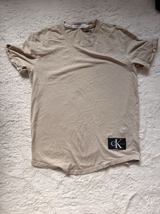 Tommy Hilfiger  и Calvin Klein  тенискаи