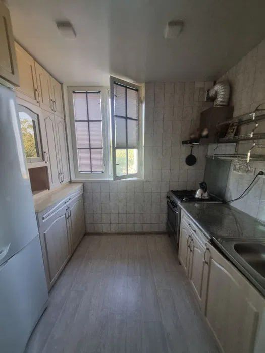 В продаже 2-х комнатная квартира в  Спутнике 5