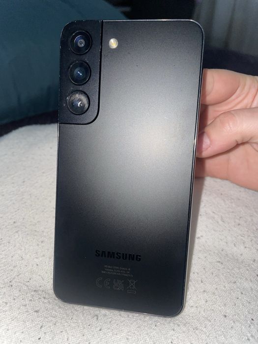 Samsung S22 128 gb ram 8 gb