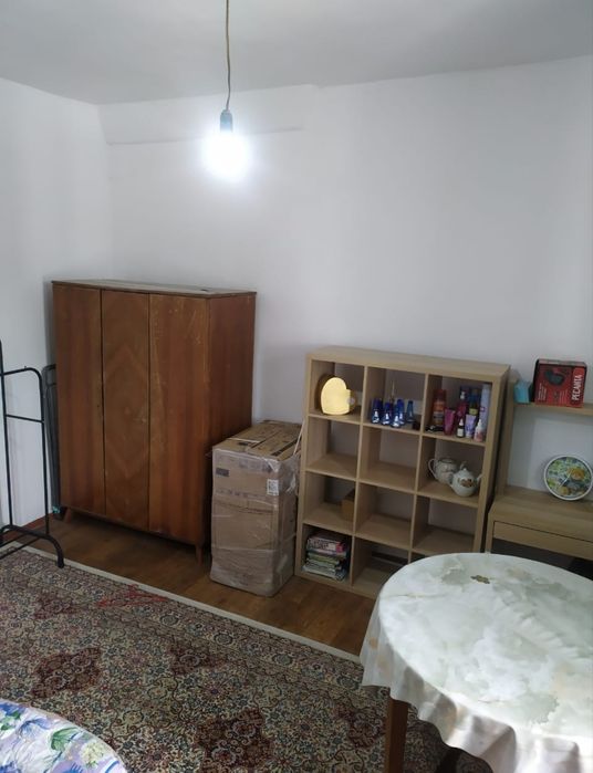 Продается ДОМ рядом с рынком Самал со стороны Одежды