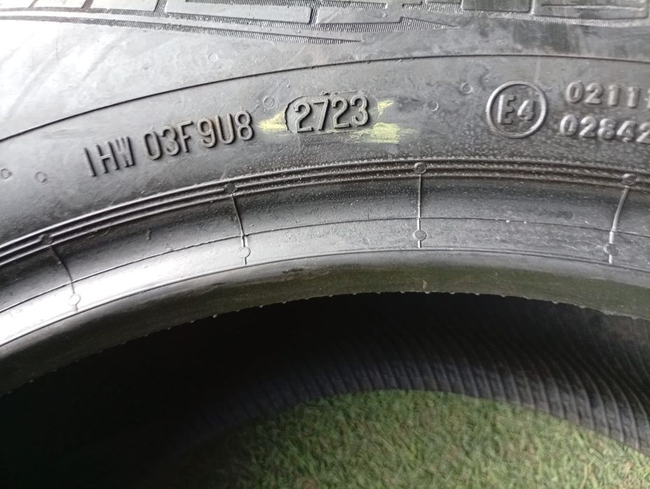 235 55 18 Continental AllSeason