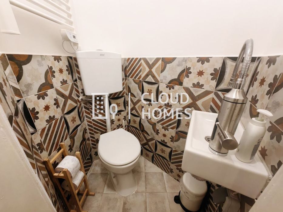 Дава се под наем Тристаен апартамент в София, Център - 70 кв.м за 797.64 € - Снимка #12