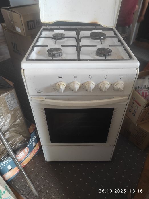 Газовая плита продоется
