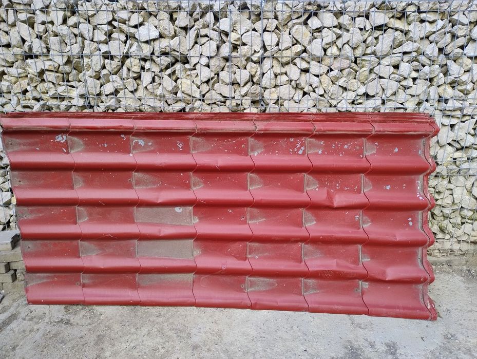 Tigla metalica 3 ani vechime suprafata acoperita 60mp