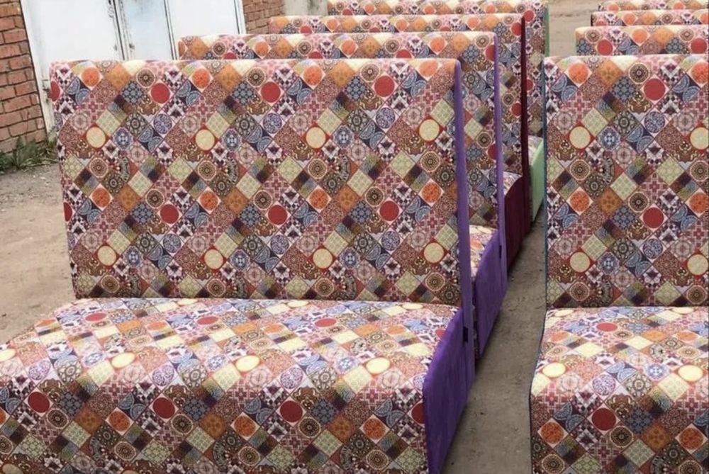 Диван для кафе бара офиса