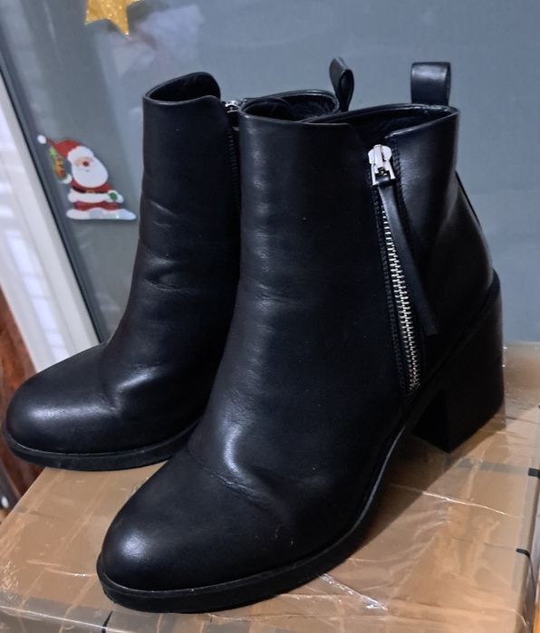 Ghete TopShop marimea 39