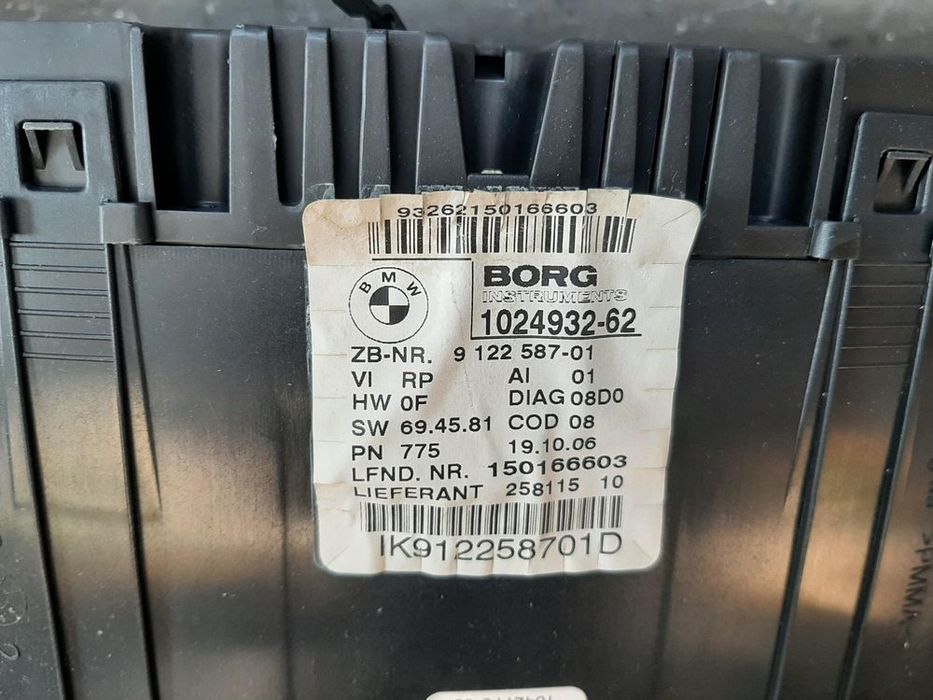 Ceasuri bord benzina bmw seria 1 e87 e81 102493262 1k912258701d