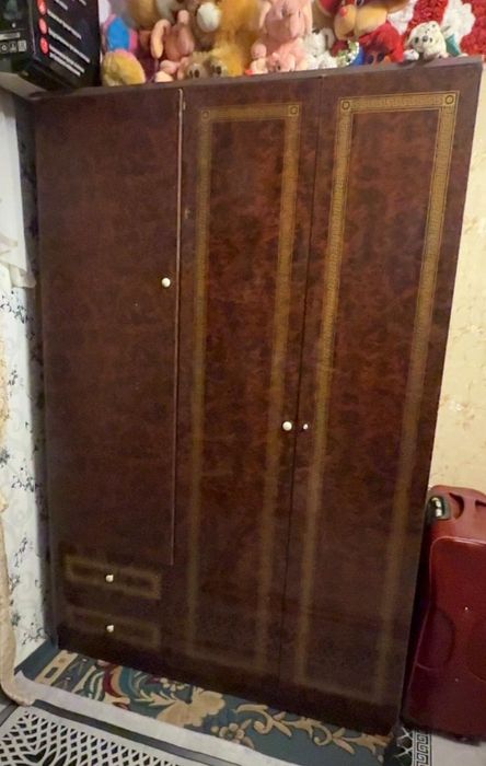 Кровать шкаф тумбочка набор