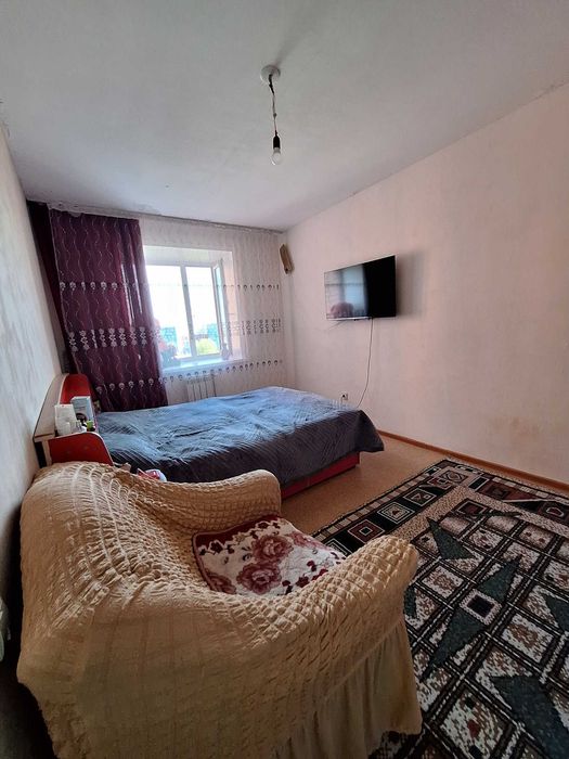 Продам 2 комн квартиру в ДСР