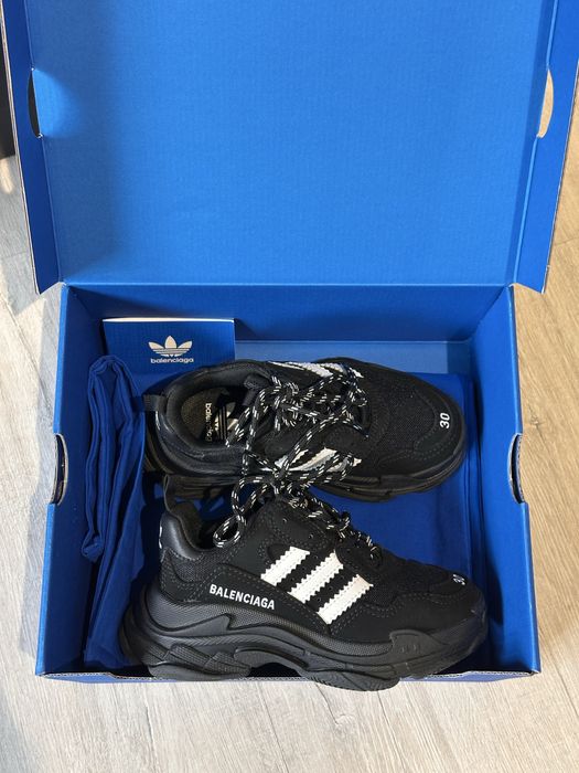 Кроссовки детские