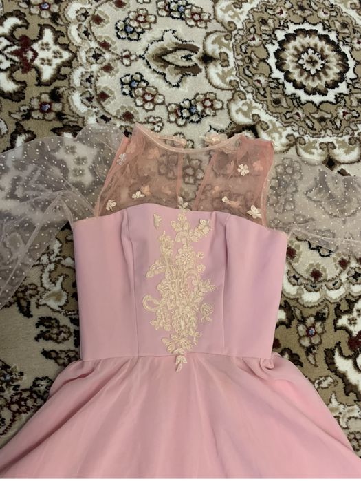 Вечернее платье